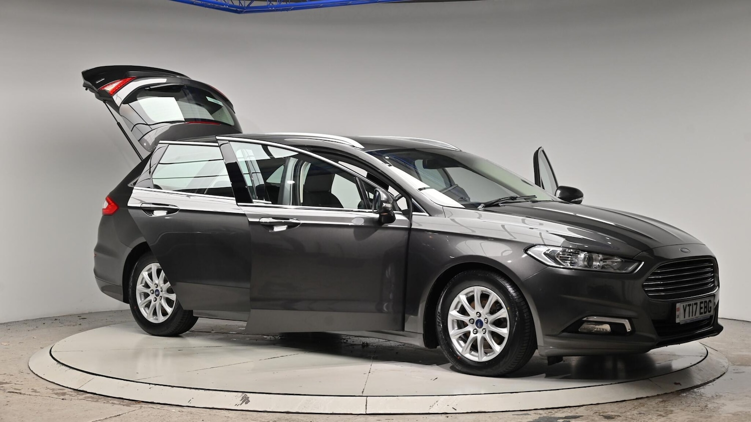 Used Ford Mondeo 2017 for sale - 76976503: Photo 78