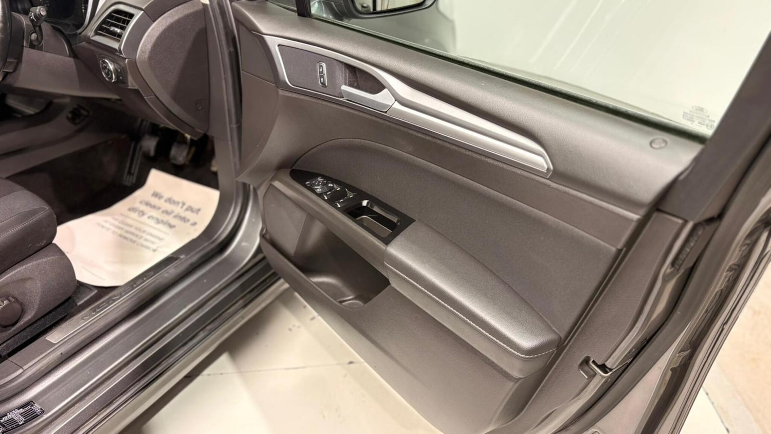 Used Ford Mondeo 2017 for sale - 76976503: Photo 80