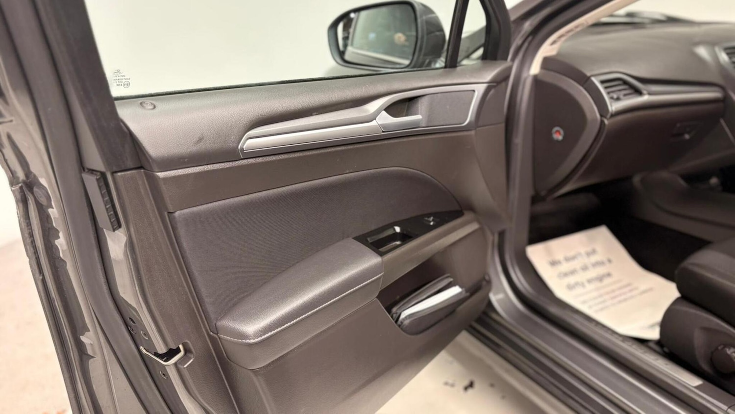 Used Ford Mondeo 2017 for sale - 76976503: Photo 83