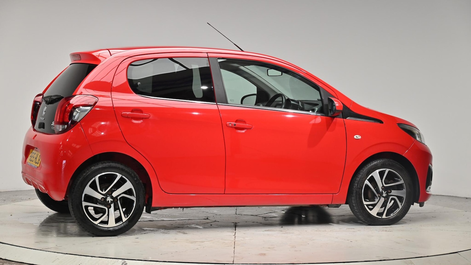 Used Peugeot 108 2015 for sale - 76349498: Photo 36