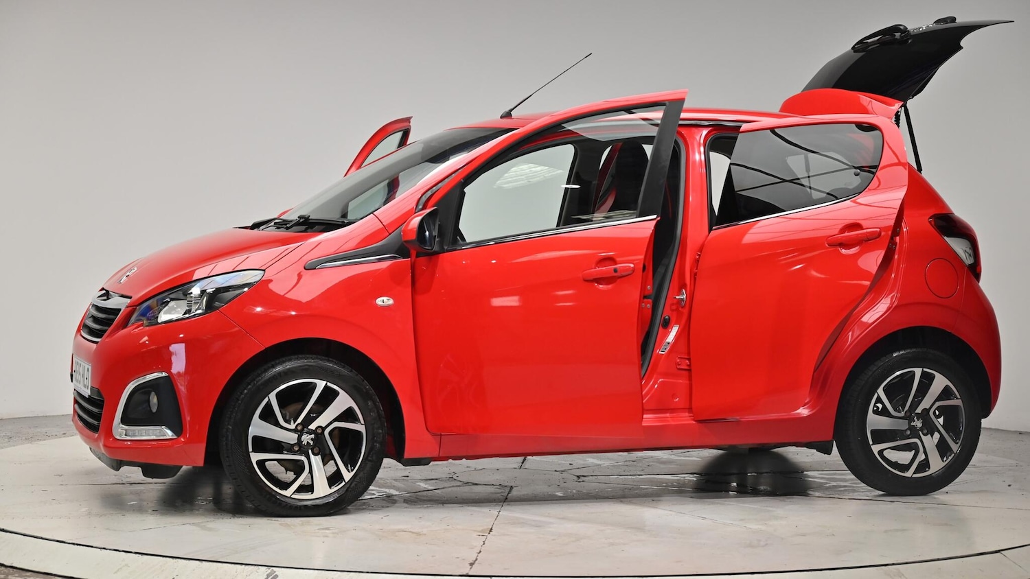Used Peugeot 108 2015 for sale - 76349498: Photo 54