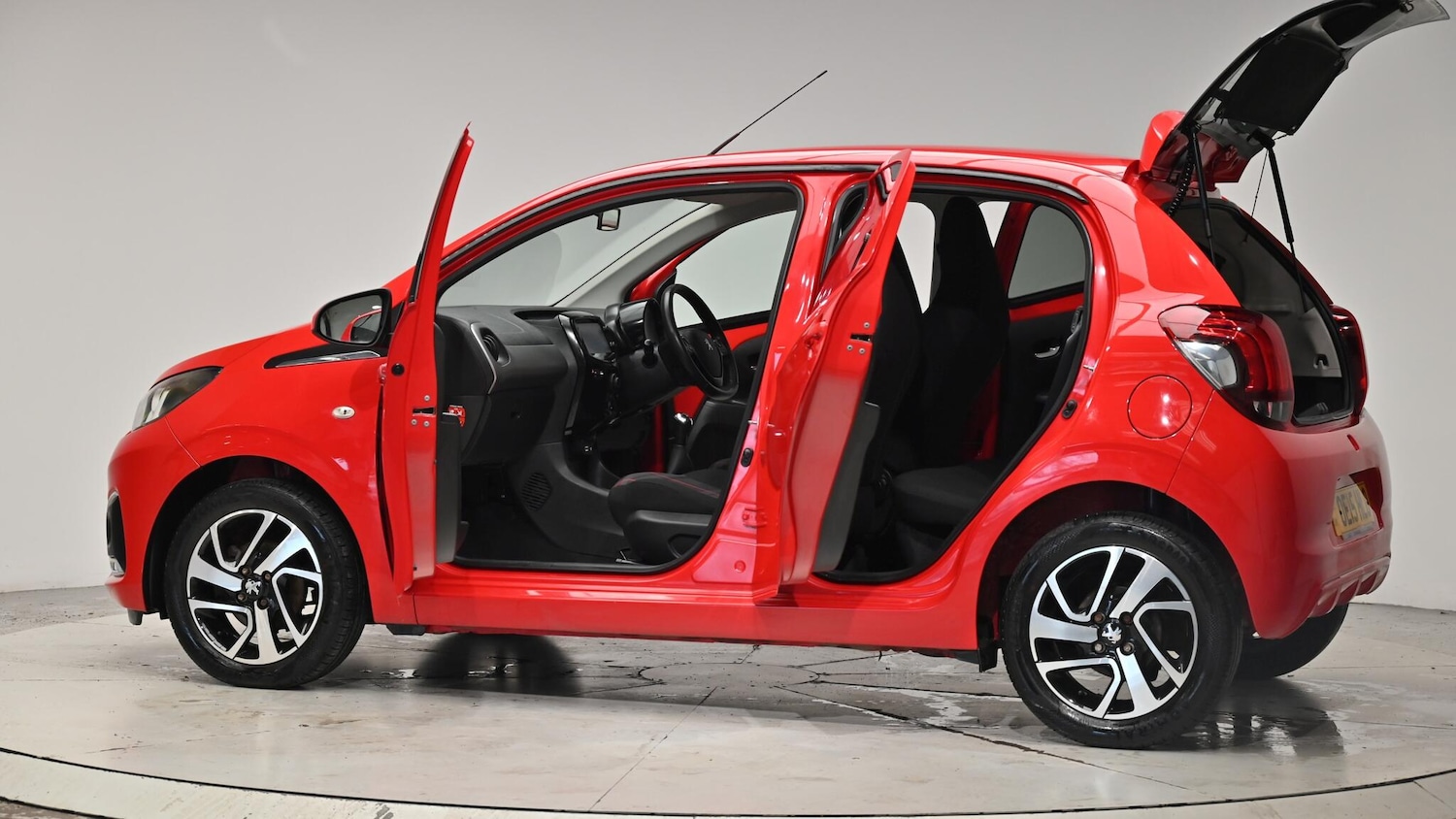 Used Peugeot 108 2015 for sale - 76349498: Photo 58