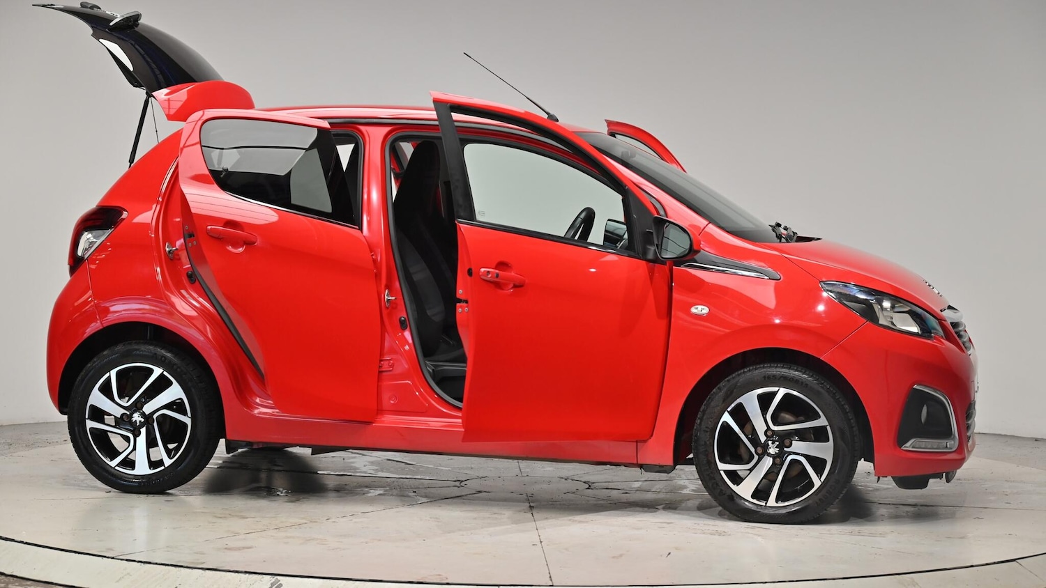 Used Peugeot 108 2015 for sale - 76349498: Photo 75