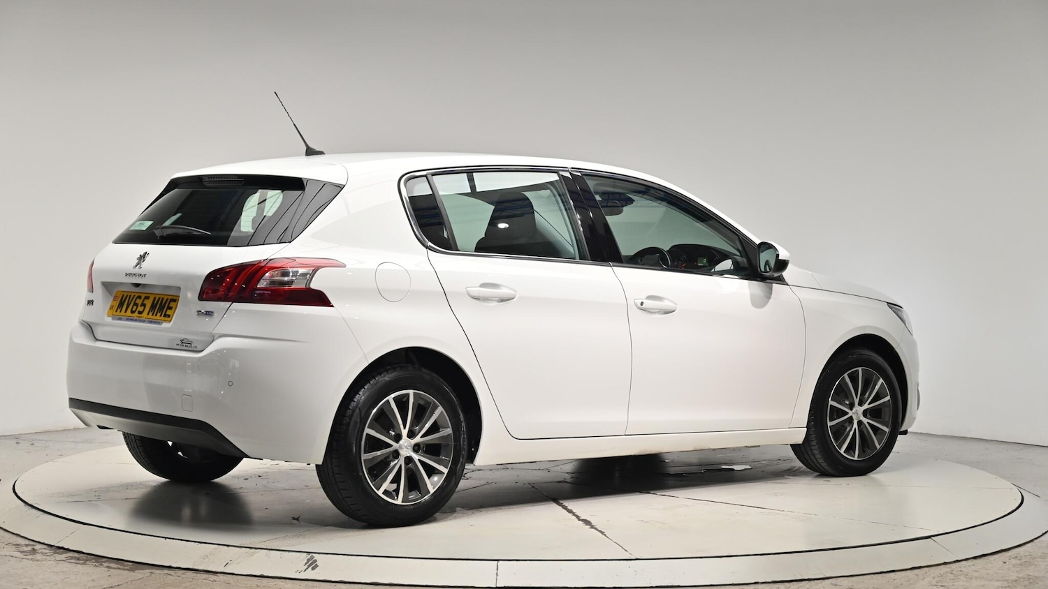 Used Peugeot 308 2015 for sale - 76550404: Photo 34