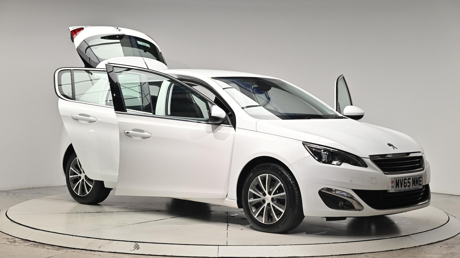 Used Peugeot 308 2015 for sale - 76550404: Photo 78