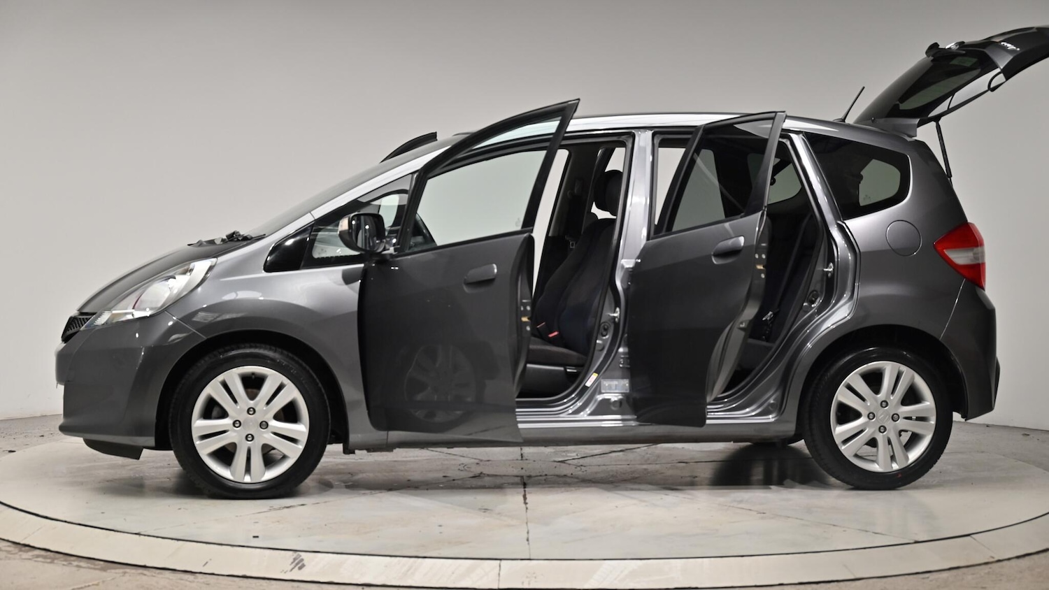 Used Honda Jazz 2014 for sale - 76995585: Photo 55