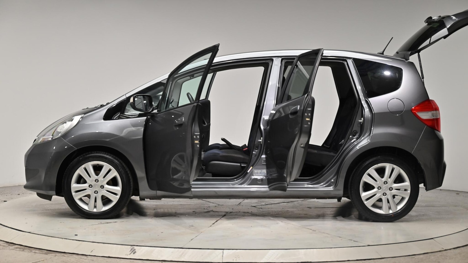 Used Honda Jazz 2014 for sale - 76995585: Photo 56