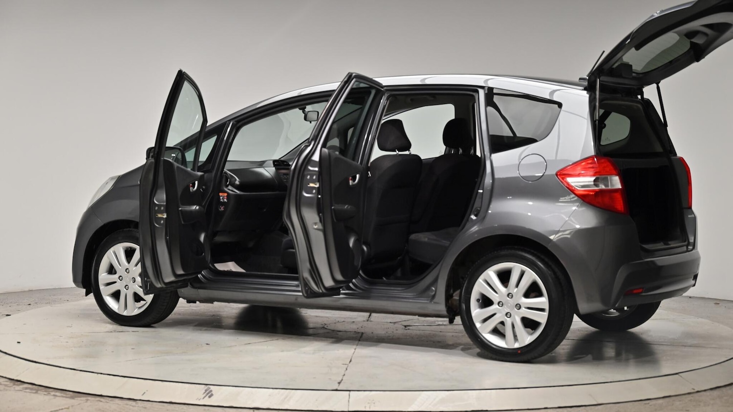 Used Honda Jazz 2014 for sale - 76995585: Photo 59