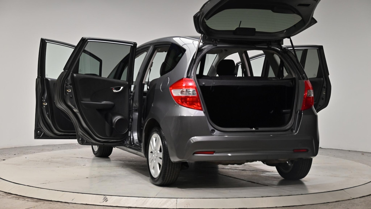 Used Honda Jazz 2014 for sale - 76995585: Photo 63