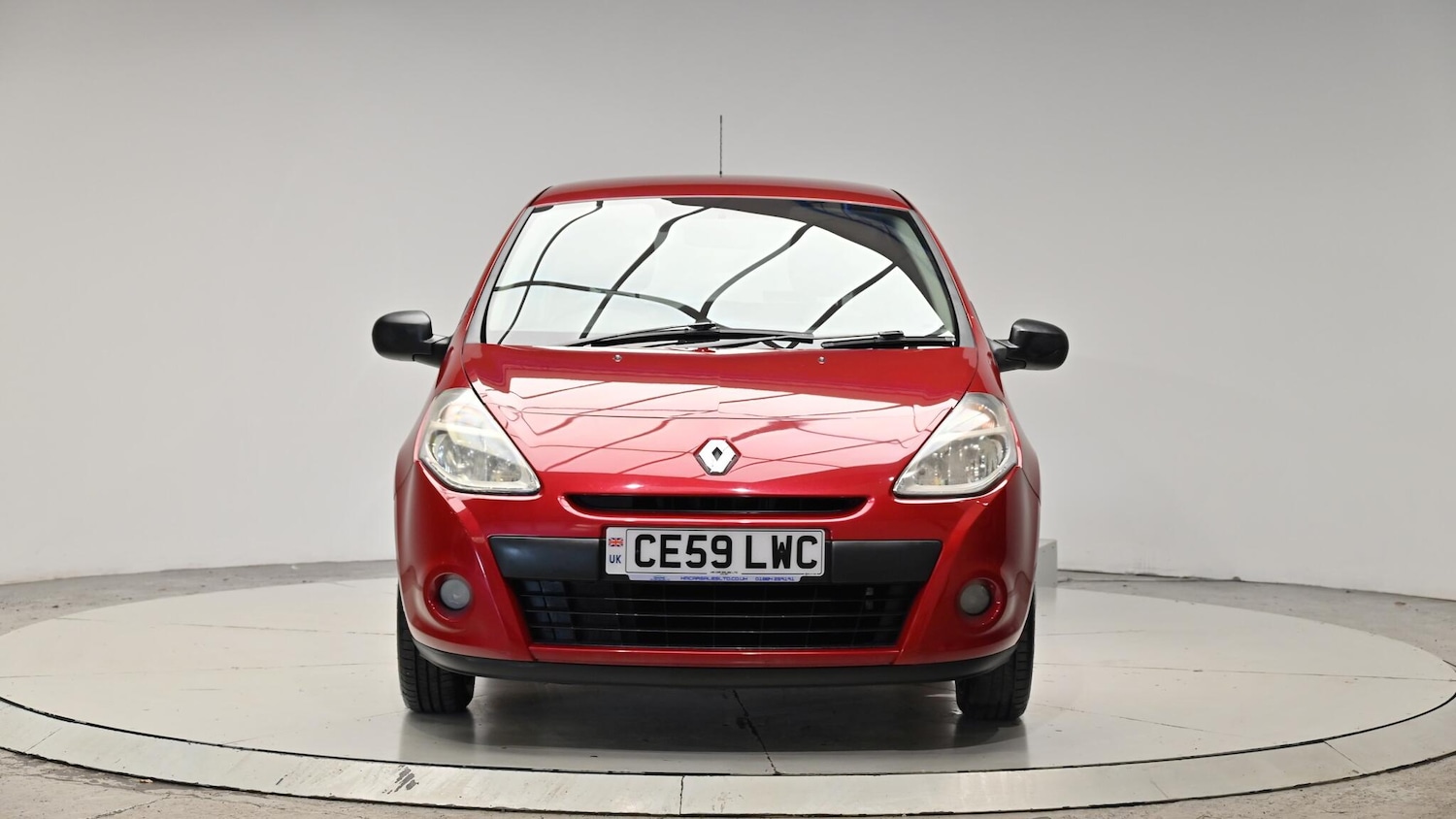 Used Renault Clio 2009 for sale - 76423429: Photo 11