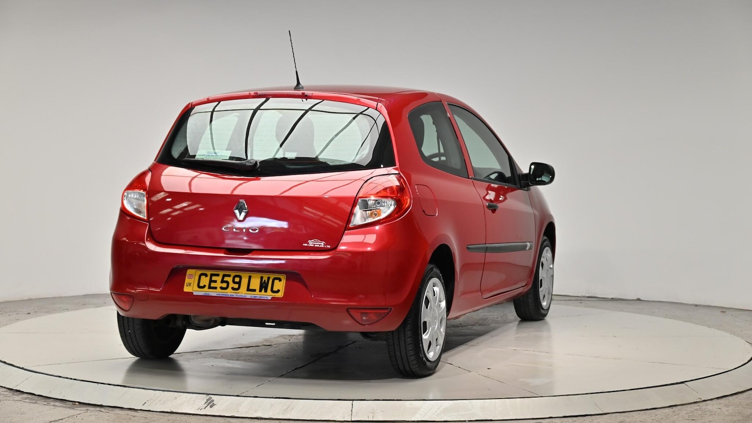 Used Renault Clio 2009 for sale - 76423429: Photo 31