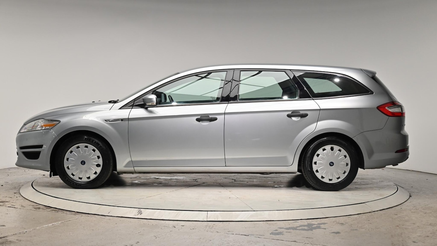 Used Ford Mondeo 2014 for sale - 76399178: Photo 3