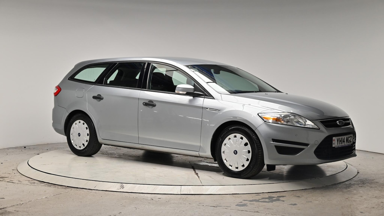 Used Ford Mondeo 2014 for sale - 76399178: Photo 42