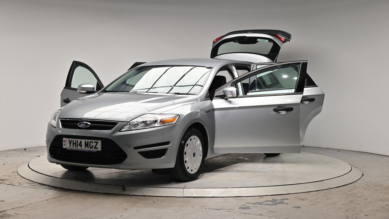 Used Ford Mondeo 2014 for sale - 76399178: Photo 50