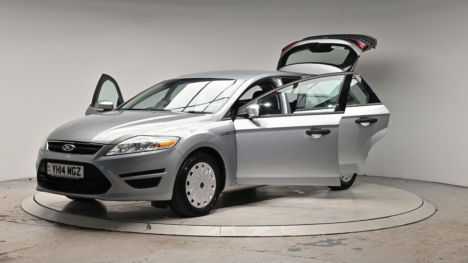 Used Ford Mondeo 2014 for sale - 76399178: Photo 51