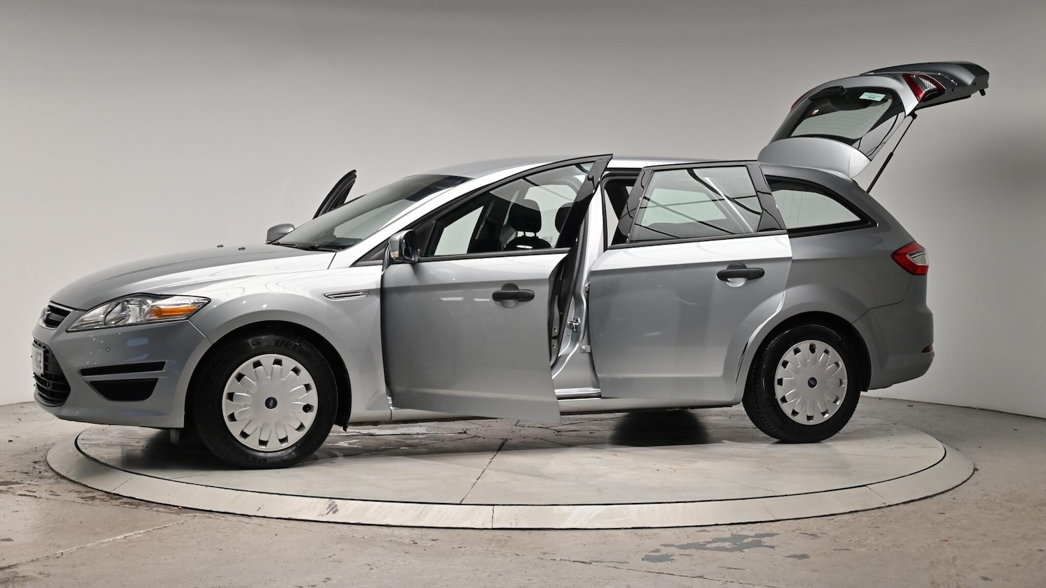 Used Ford Mondeo 2014 for sale - 76399178: Photo 54