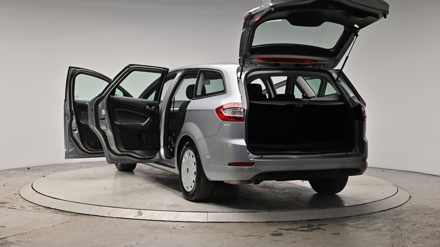 Used Ford Mondeo 2014 for sale - 76399178: Photo 63