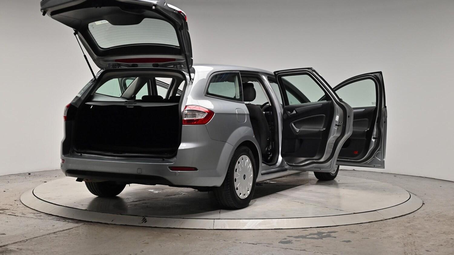 Used Ford Mondeo 2014 for sale - 76399178: Photo 68