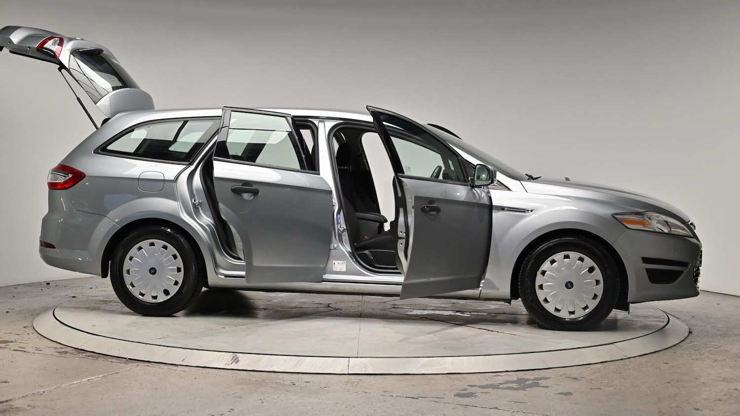 Used Ford Mondeo 2014 for sale - 76399178: Photo 75