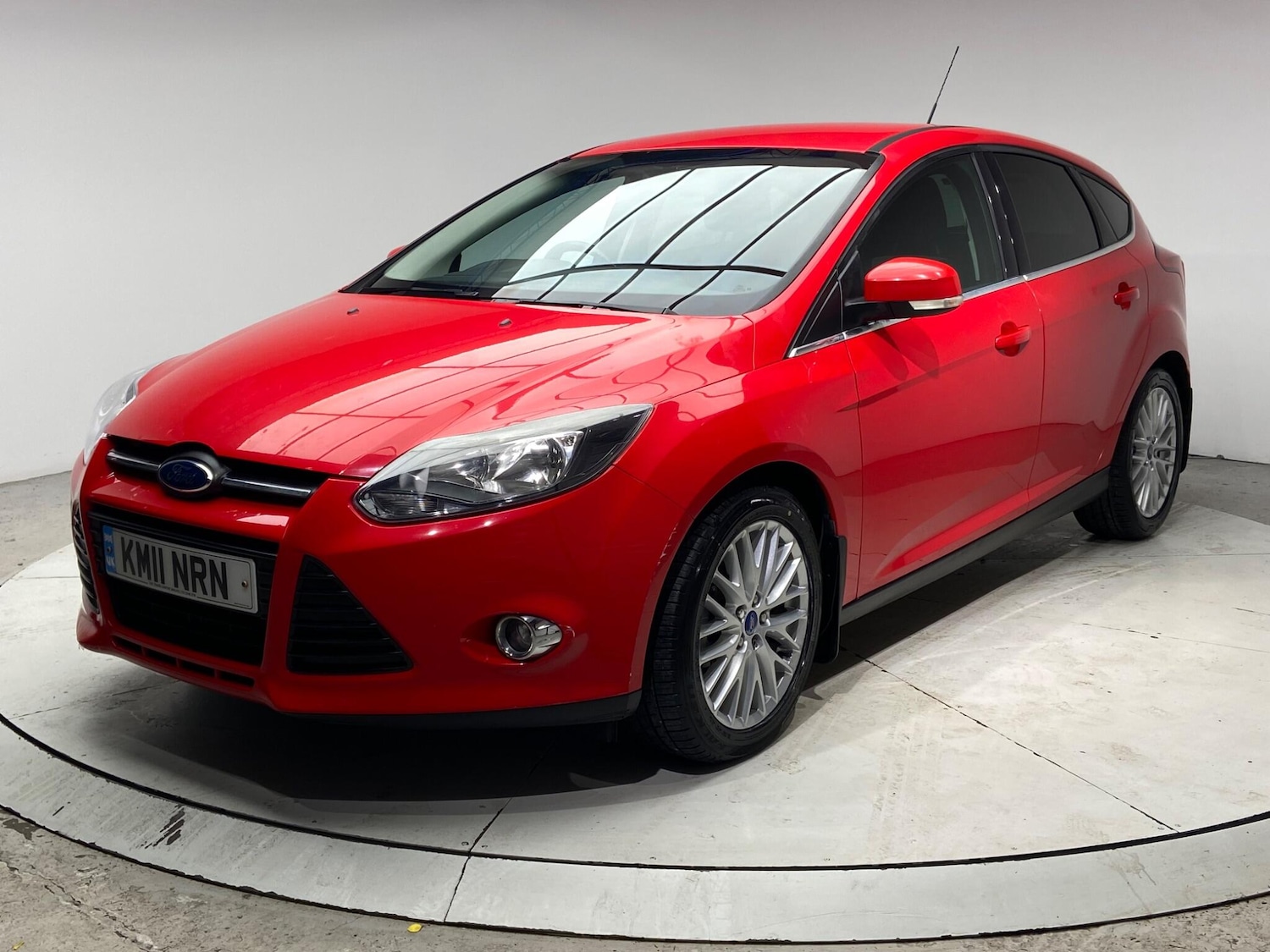 Used Ford Focus 2011 for sale - 76336560: Photo 3