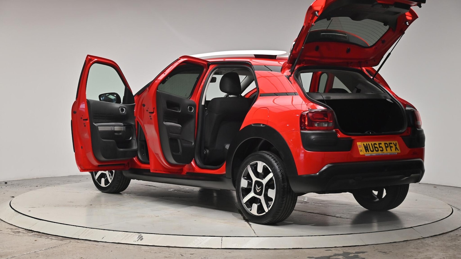 Used Citroen C4 Cactus 2015 for sale - 76993746: Photo 61