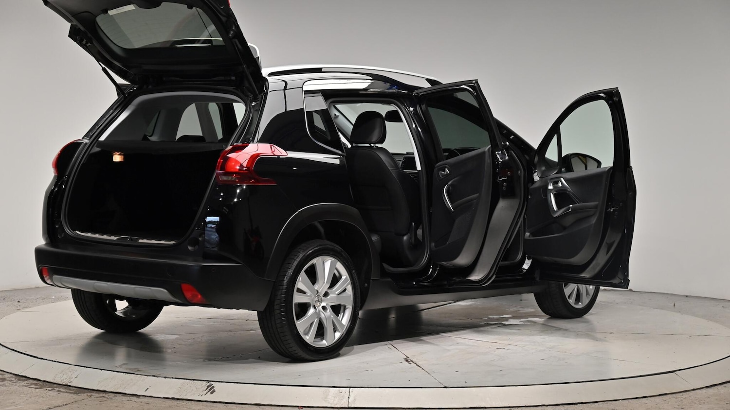 Used Peugeot 2008 2016 for sale - 76269659: Photo 69