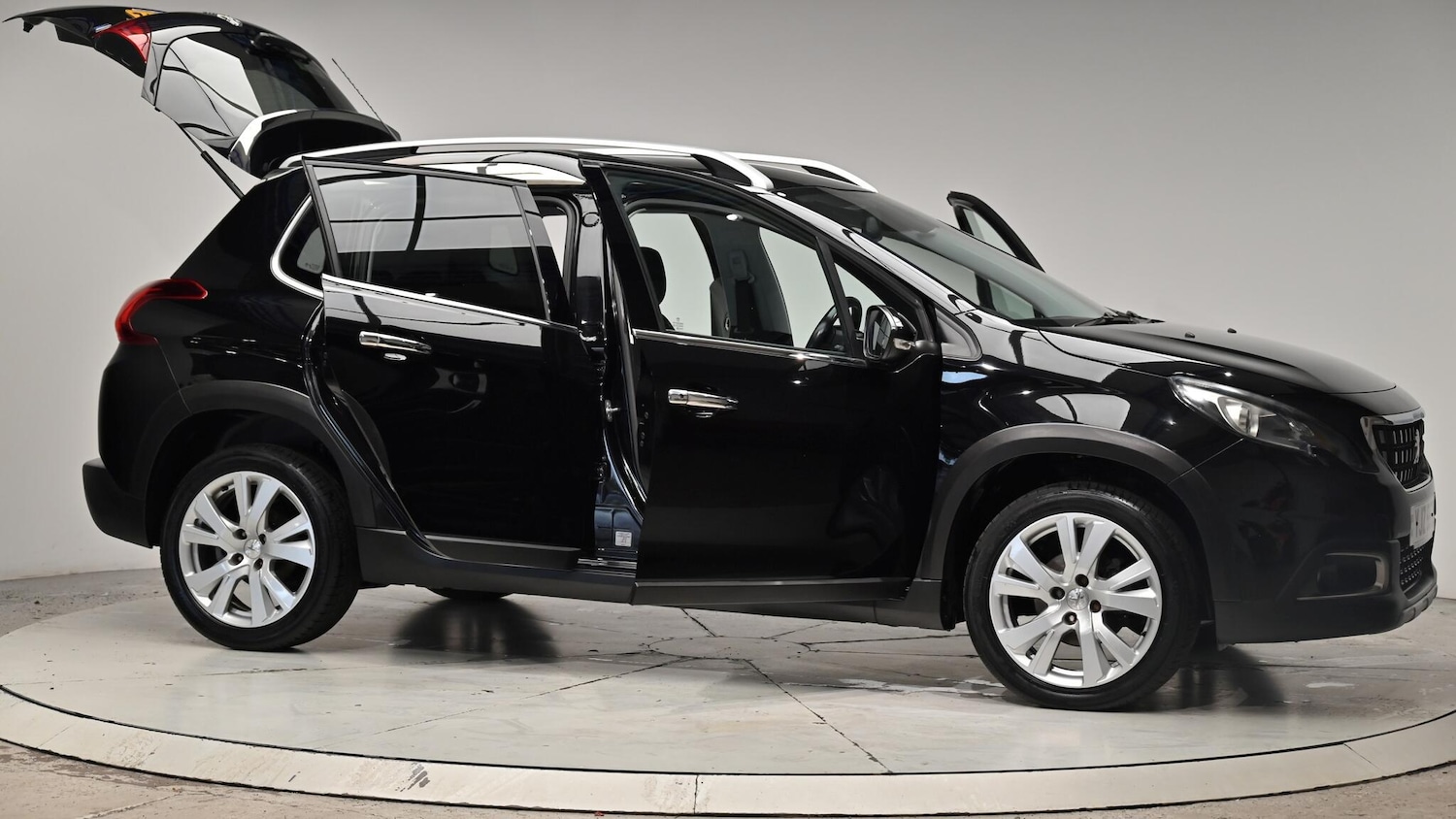 Used Peugeot 2008 2016 for sale - 76269659: Photo 76