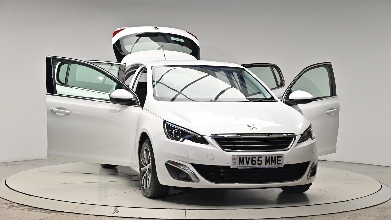 Used Peugeot 308 2015 for sale - 76992702: Photo 45