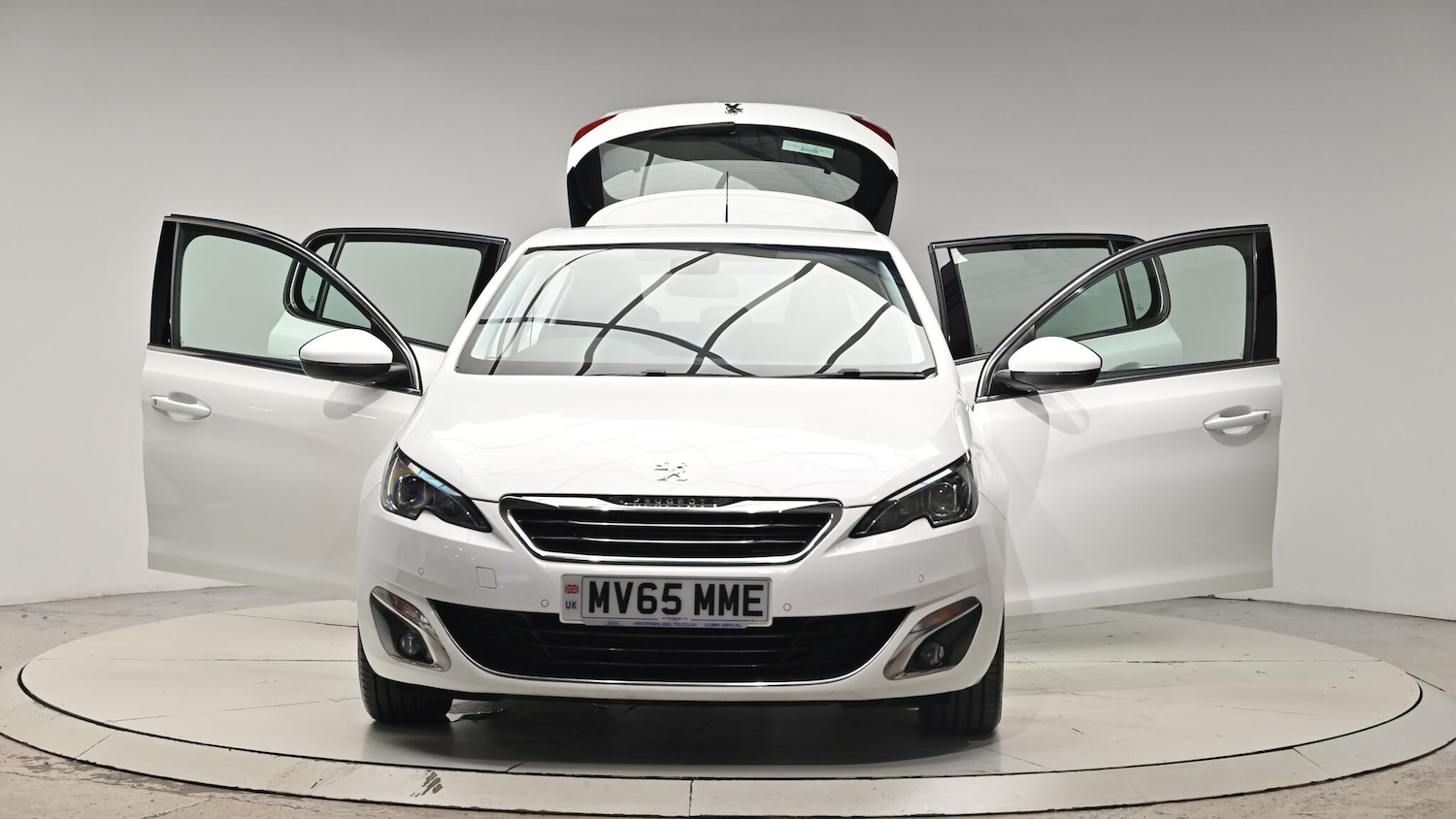 Used Peugeot 308 2015 for sale - 76992702: Photo 47