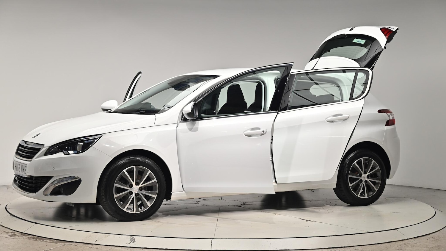 Used Peugeot 308 2015 for sale - 76992702: Photo 53