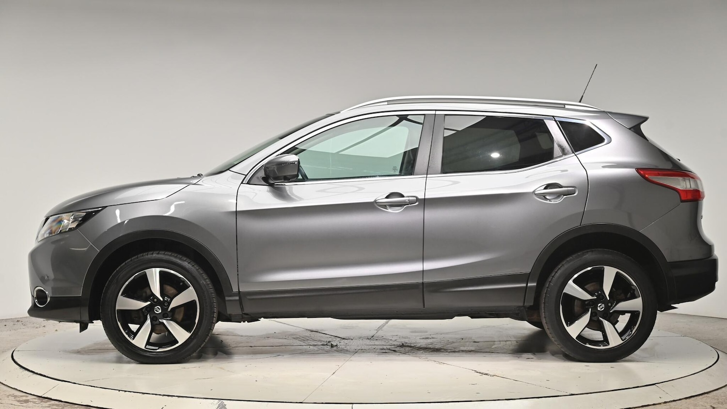 Used Nissan Qashqai 2017 for sale - 76994641: Photo 20