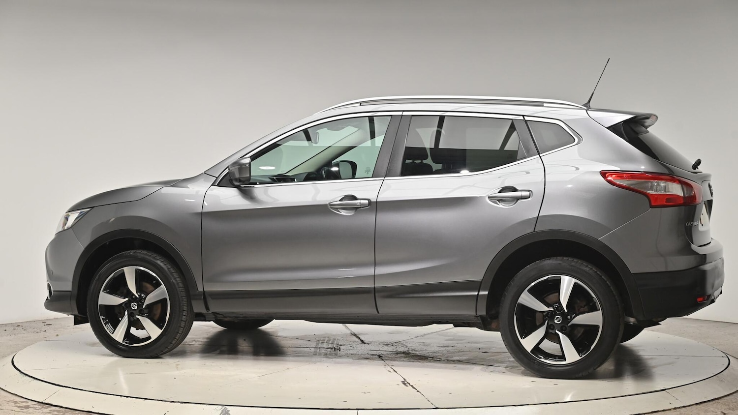 Used Nissan Qashqai 2017 for sale - 76994641: Photo 22