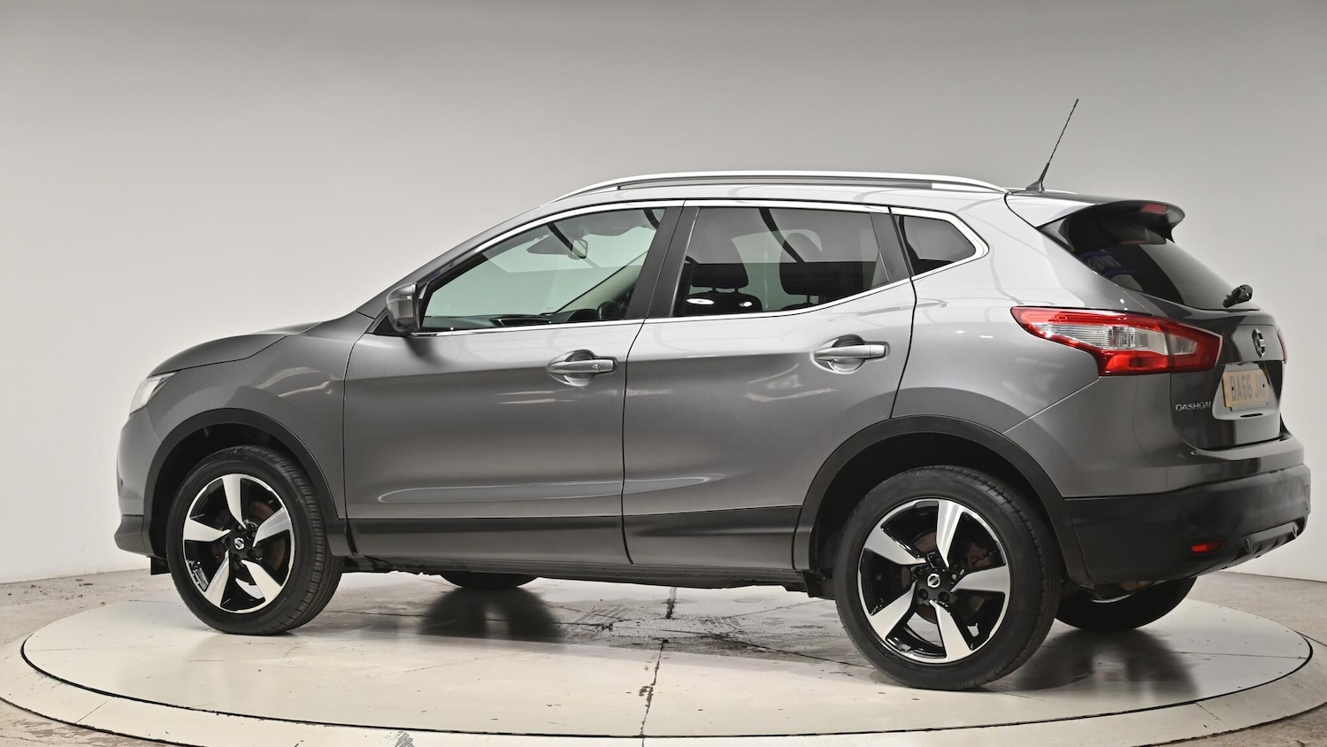 Used Nissan Qashqai 2017 for sale - 76994641: Photo 23