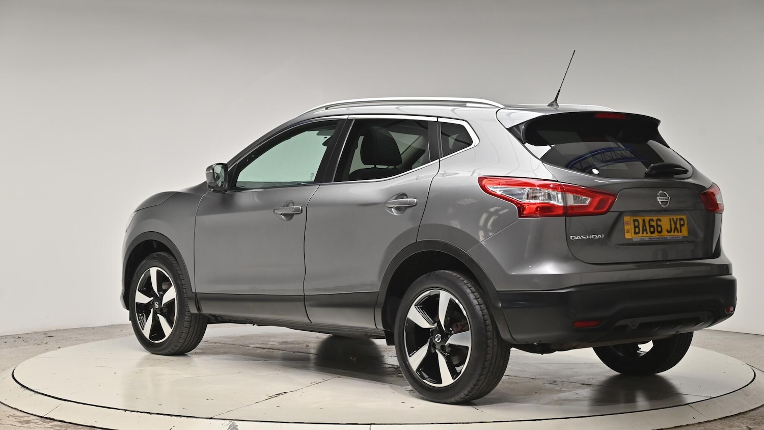 Used Nissan Qashqai 2017 for sale - 76994641: Photo 25