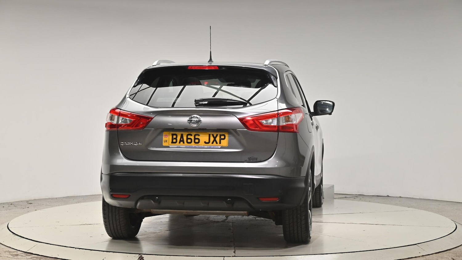 Used Nissan Qashqai 2017 for sale - 76994641: Photo 30