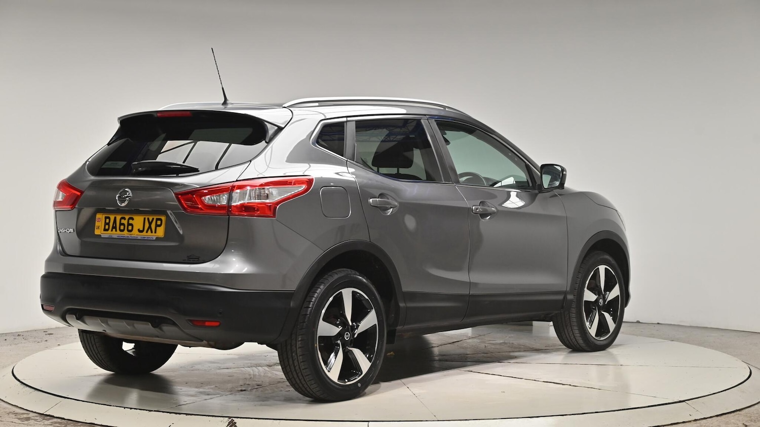 Used Nissan Qashqai 2017 for sale - 76994641: Photo 33