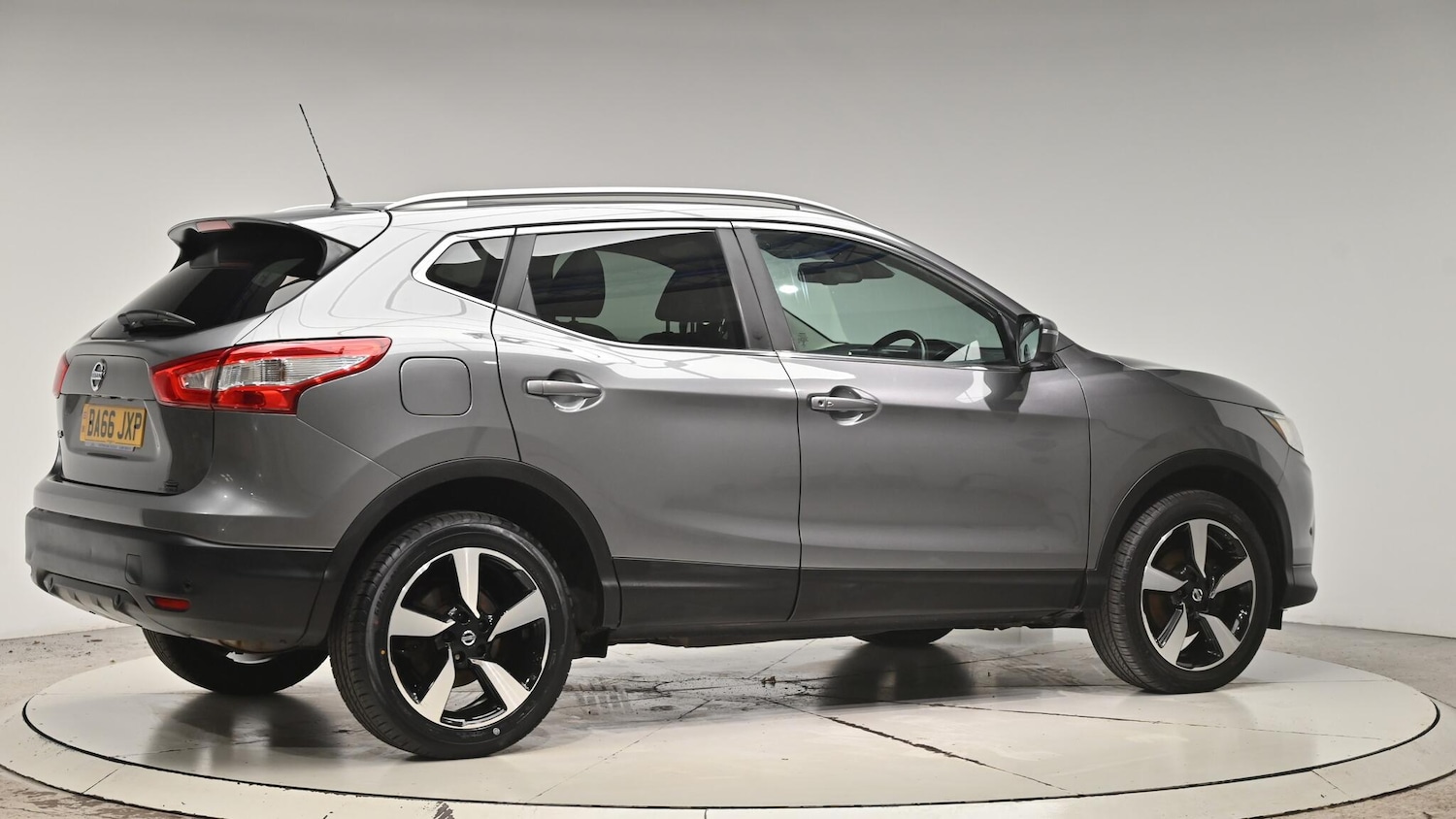 Used Nissan Qashqai 2017 for sale - 76994641: Photo 35