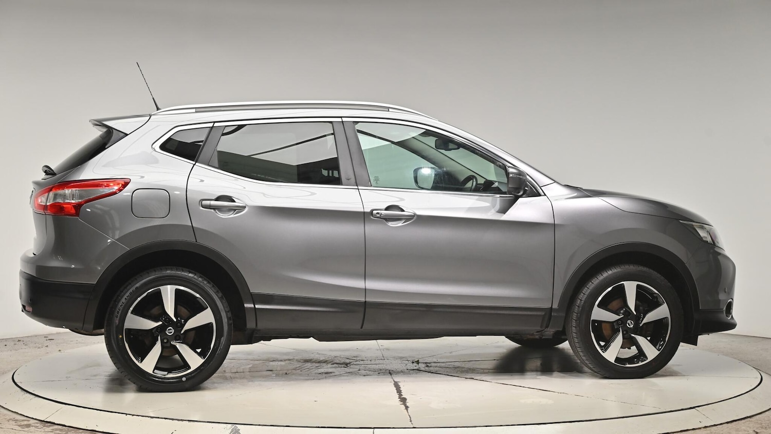 Used Nissan Qashqai 2017 for sale - 76994641: Photo 37