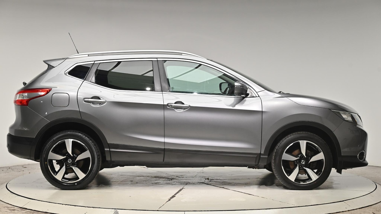 Used Nissan Qashqai 2017 for sale - 76994641: Photo 4