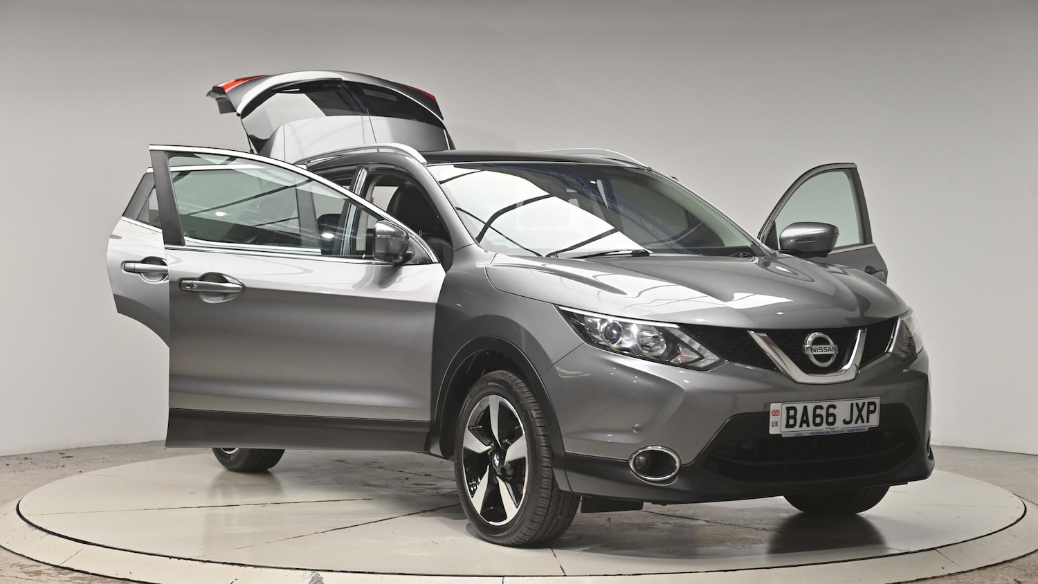 Used Nissan Qashqai 2017 for sale - 76994641: Photo 44