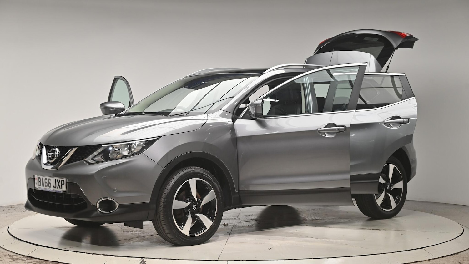 Used Nissan Qashqai 2017 for sale - 76994641: Photo 52