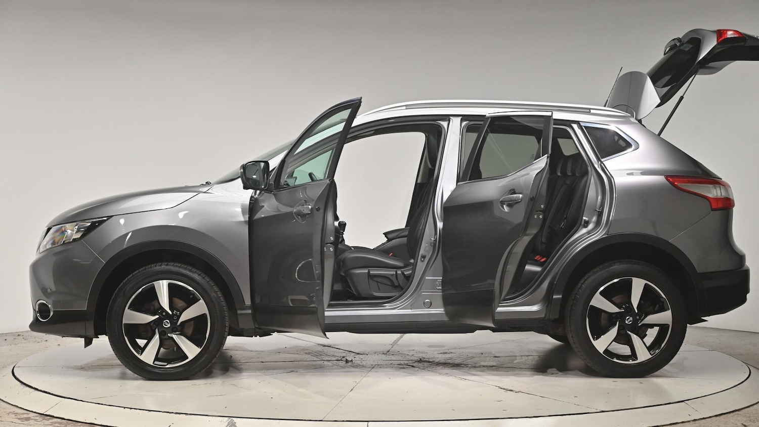 Used Nissan Qashqai 2017 for sale - 76994641: Photo 56