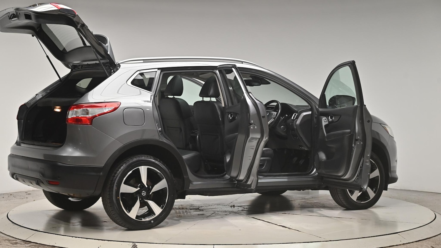 Used Nissan Qashqai 2017 for sale - 76994641: Photo 71