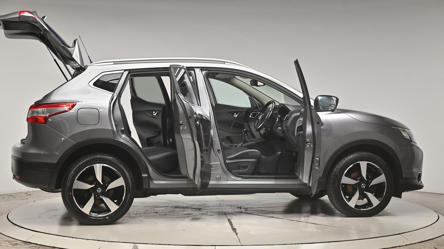 Used Nissan Qashqai 2017 for sale - 76994641: Photo 73