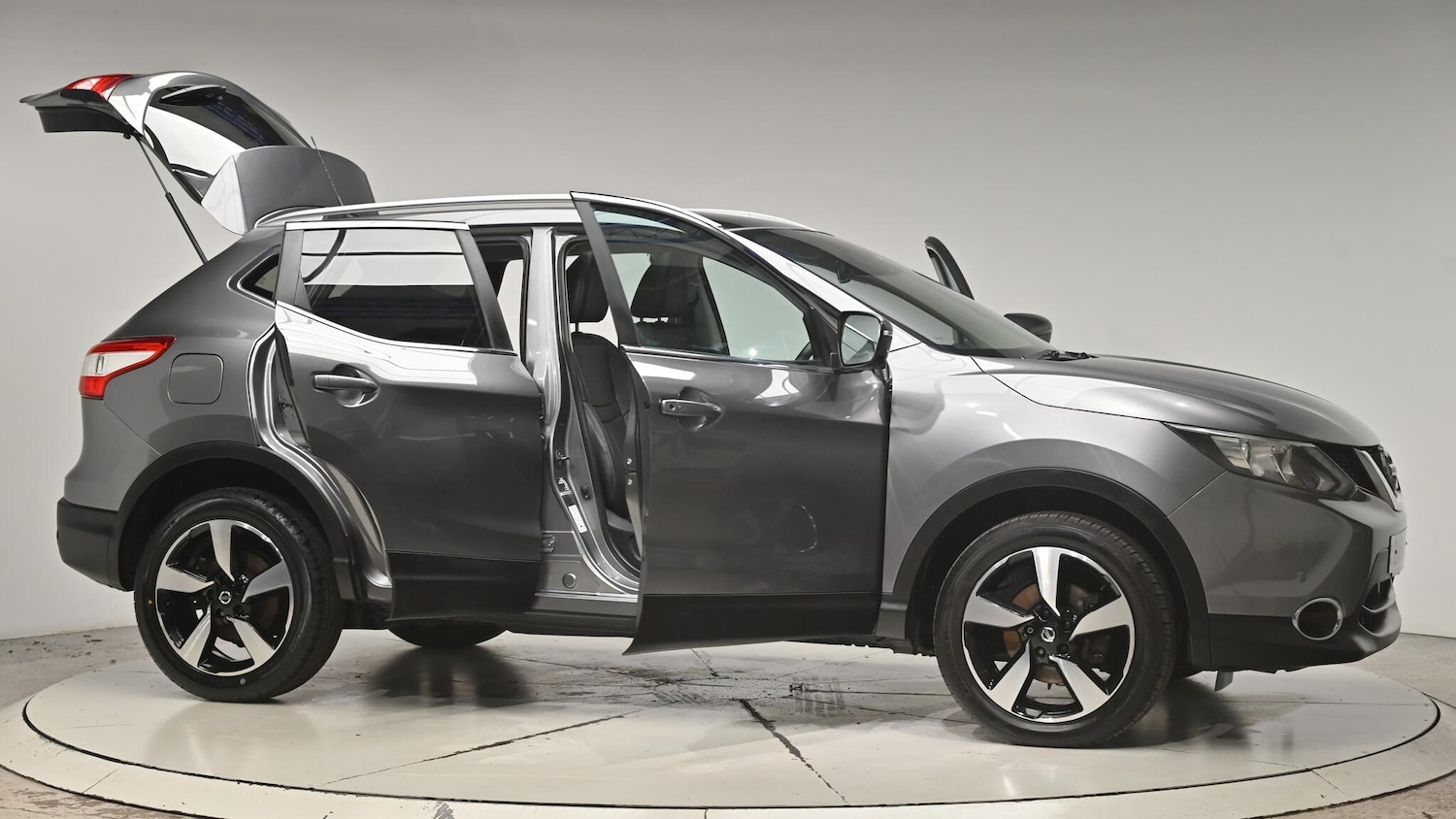 Used Nissan Qashqai 2017 for sale - 76994641: Photo 76