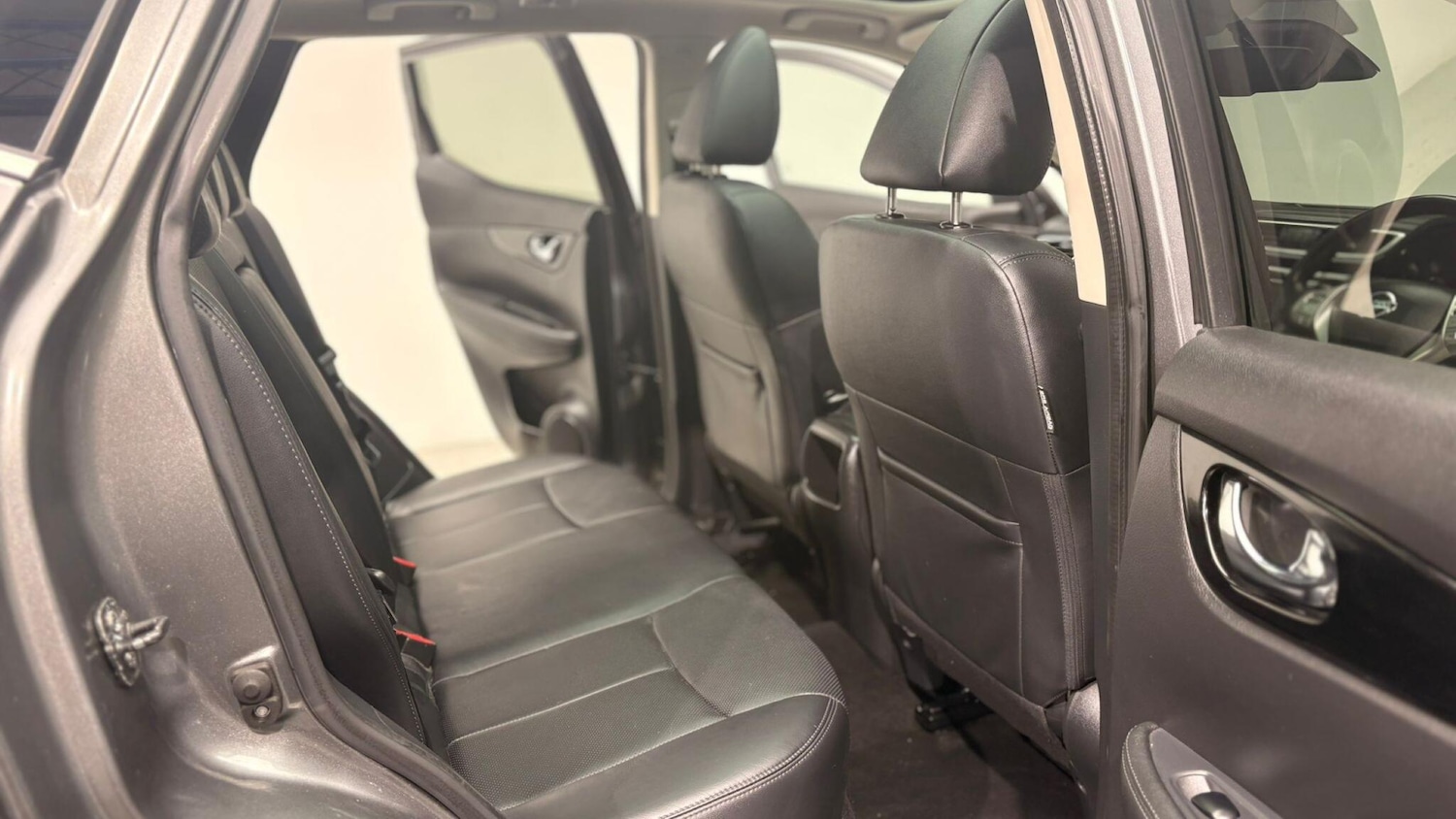 Used Nissan Qashqai 2017 for sale - 76994641: Photo 81