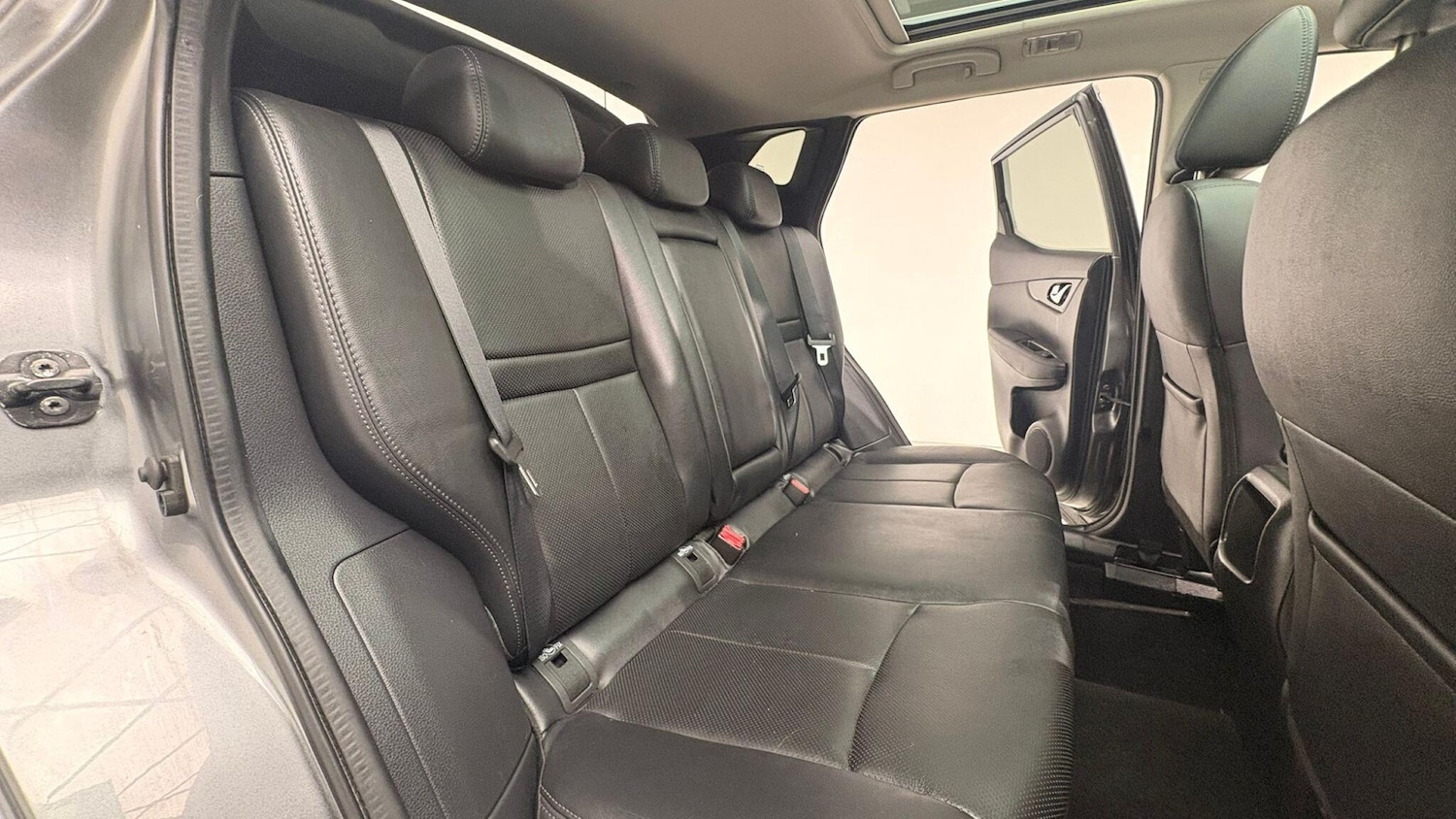 Used Nissan Qashqai 2017 for sale - 76994641: Photo 94