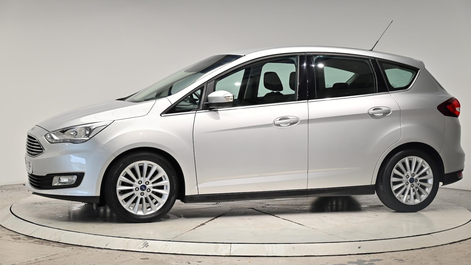 Used Ford C-Max 2017 for sale - 76314289: Photo 18