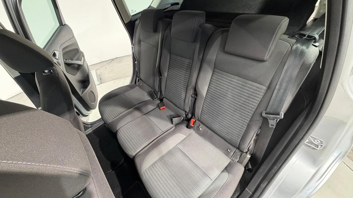 Used Ford C-Max 2017 for sale - 76314289: Photo 85