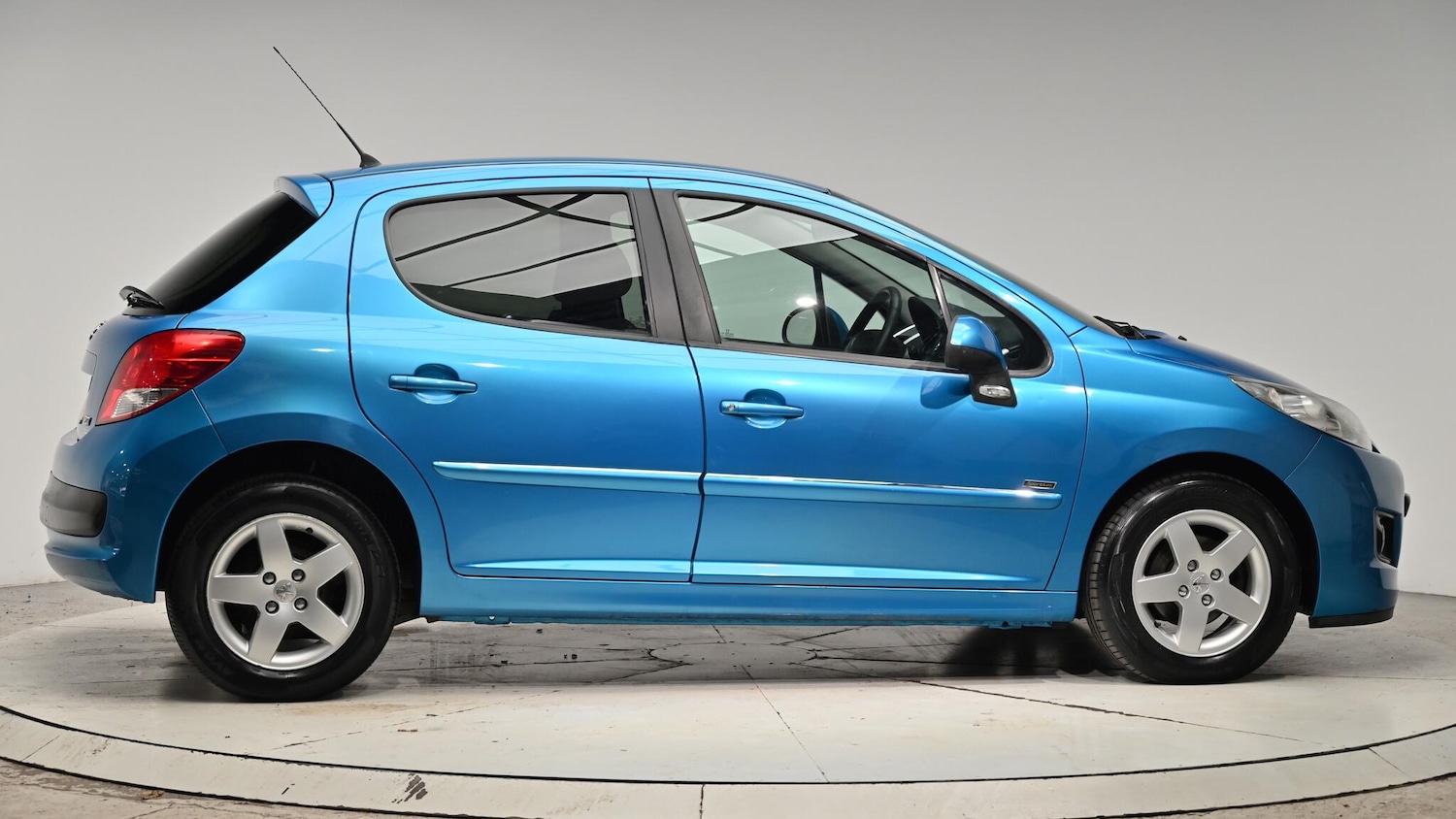 Used Peugeot 207 2012 for sale - 76715453: Photo 37